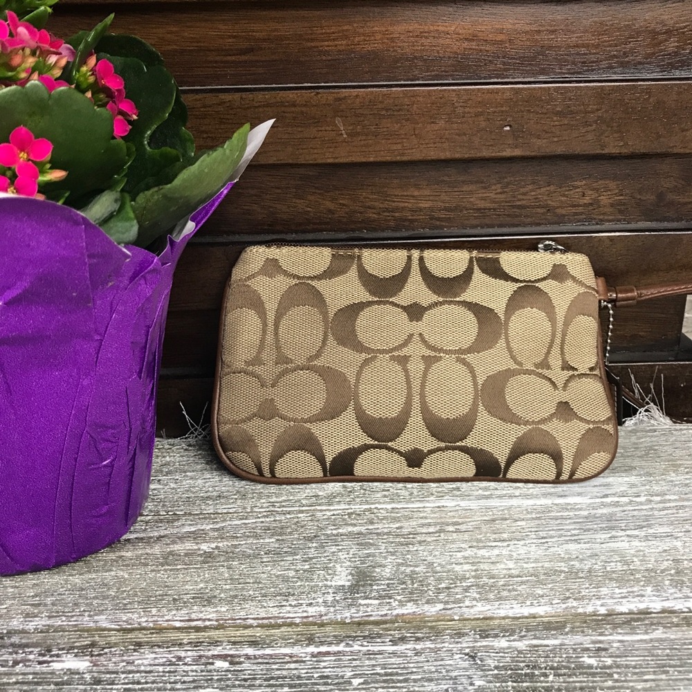 Authentic Coach Wristlet